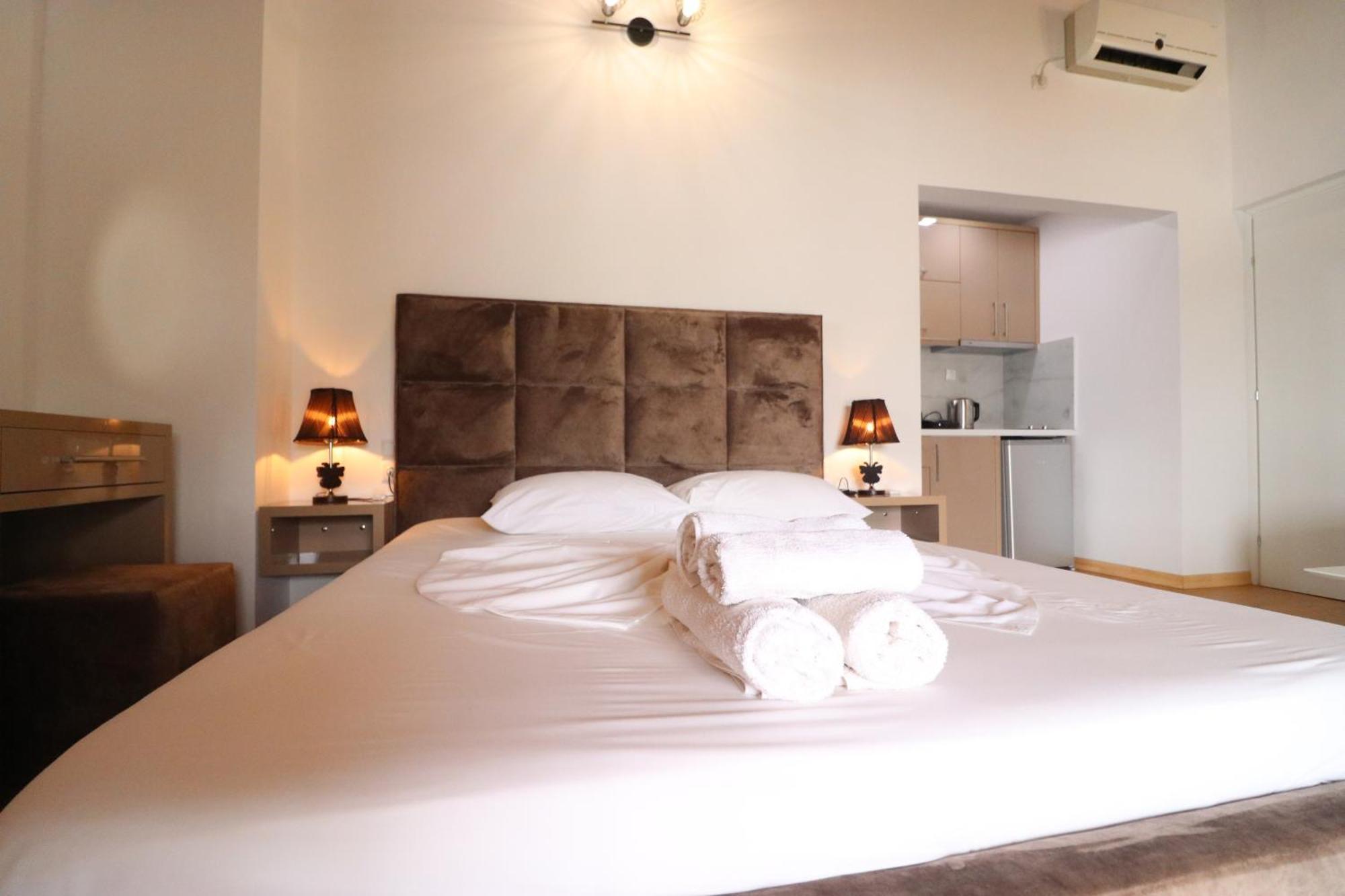 Lido Apartments Himarë Habitación foto
