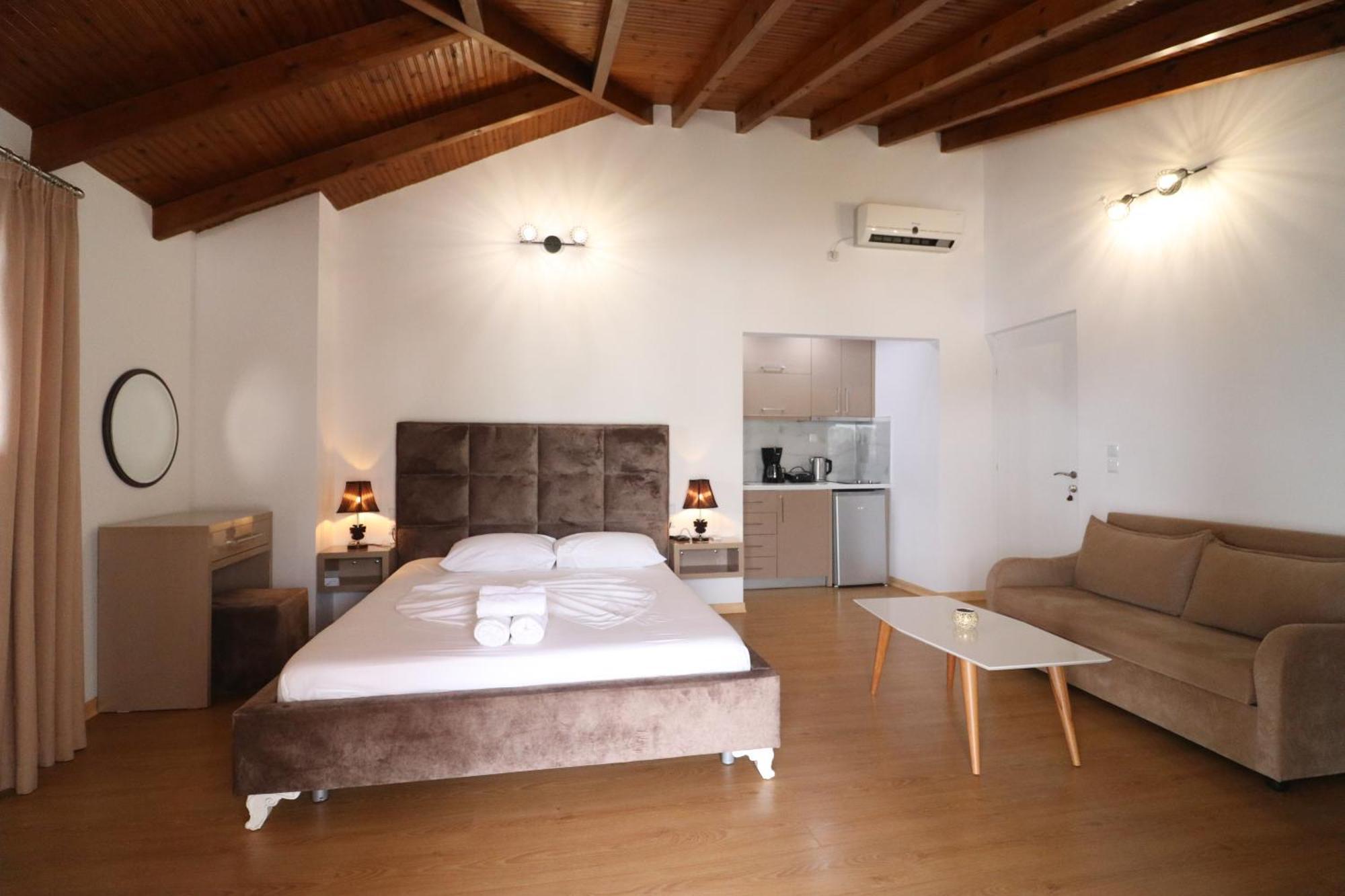 Lido Apartments Himarë Habitación foto
